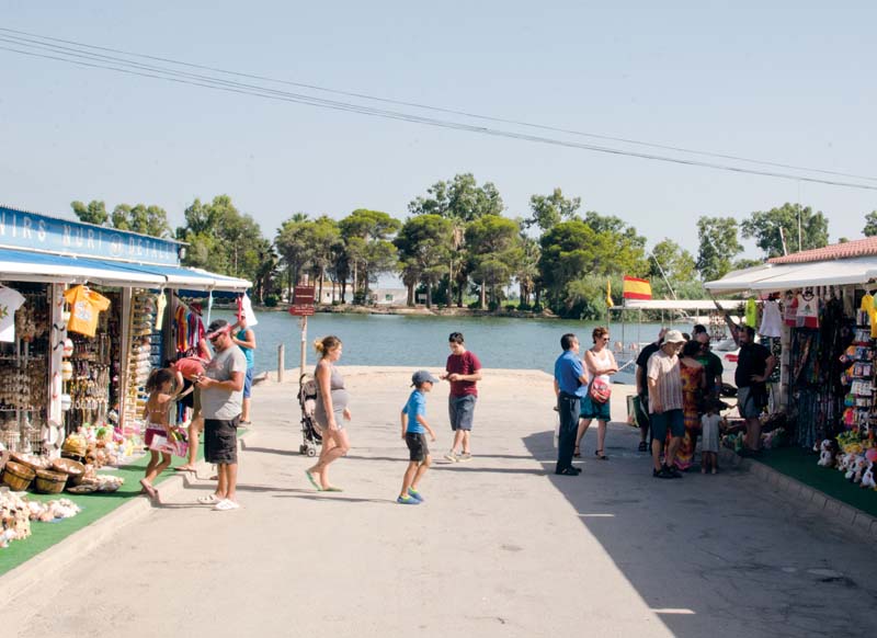 Escena de la desembocadura de l'Ebre