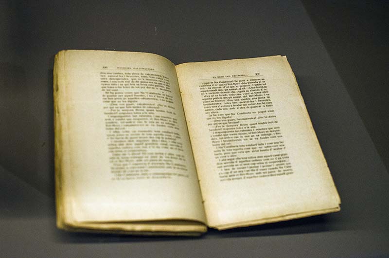 Rondalles mallorquines. Primera edició. 1913. Fotografia de Carles Domènec. 