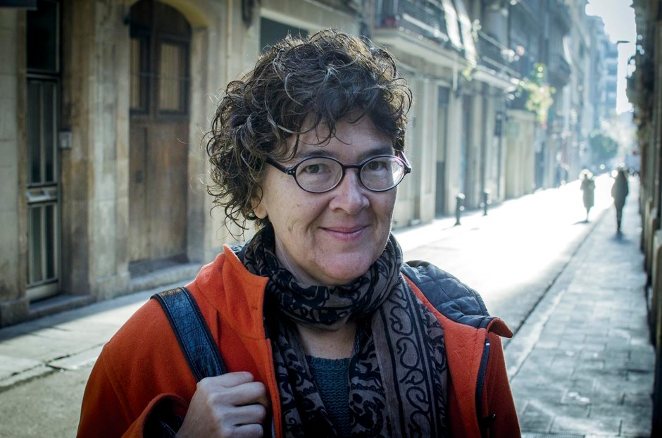 Liz Castro, al barri de Gràcia. Barcelona. Fotografia de Carles Domènec.